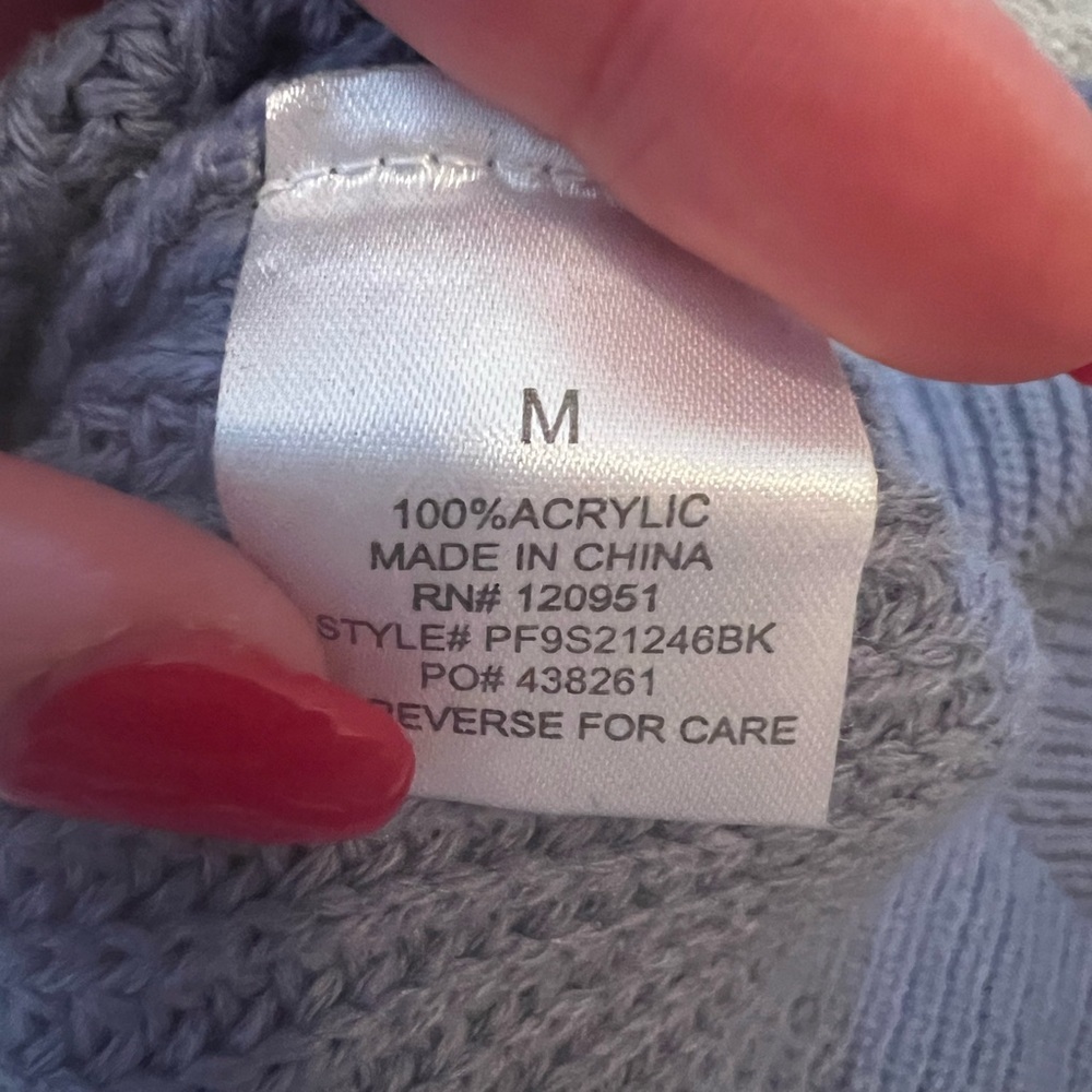 Stylish Knit Sweater with Cross Back - Picture 4 of 5